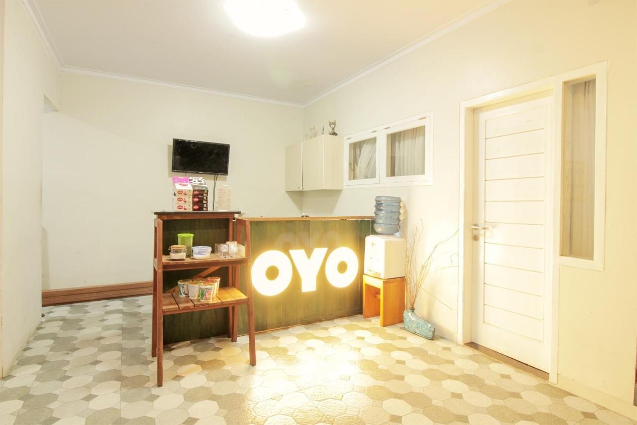 Oyo 396 Tibrae Residence Syariah Лембанг Екстер'єр фото