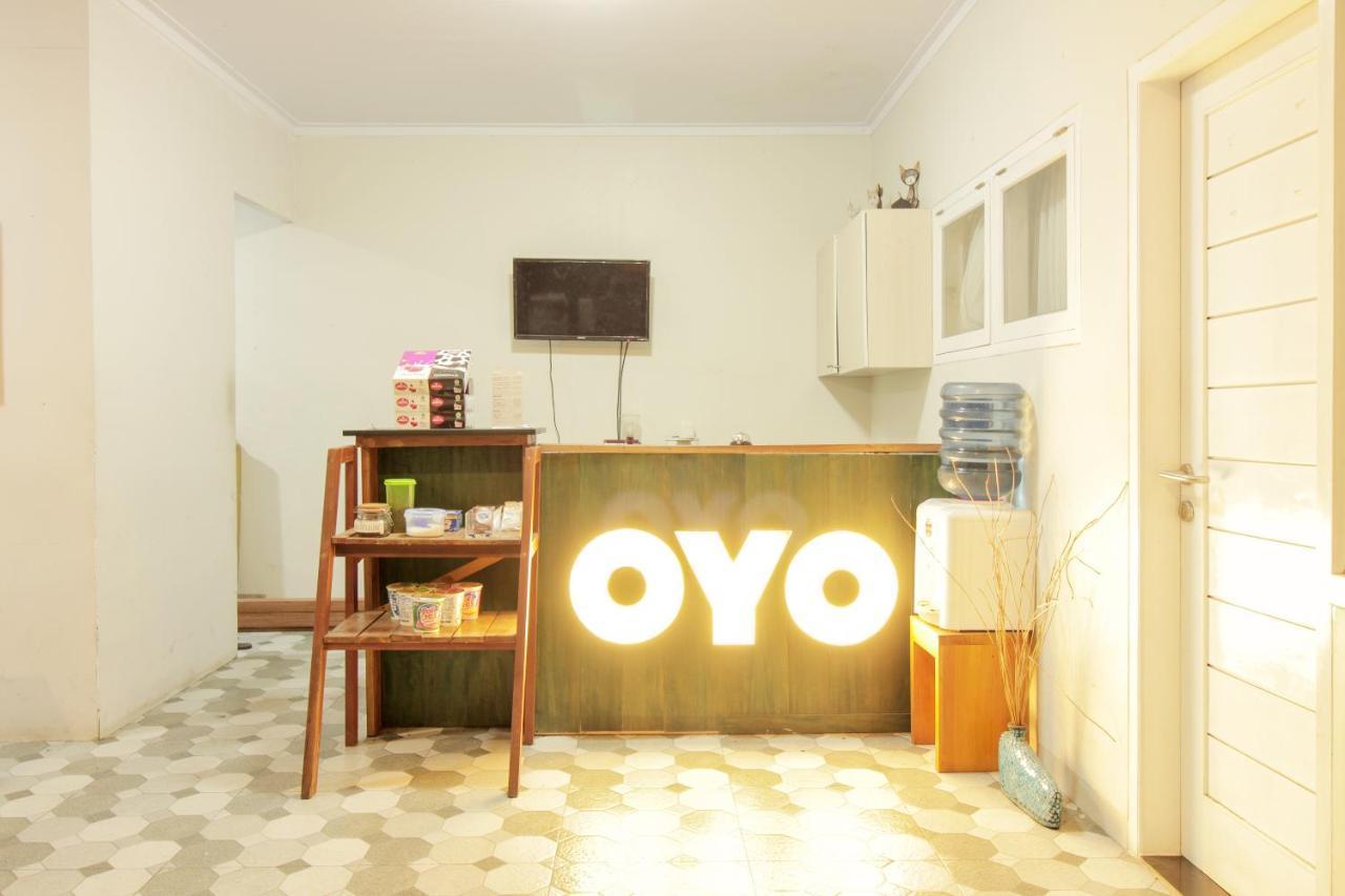 Oyo 396 Tibrae Residence Syariah Лембанг Екстер'єр фото